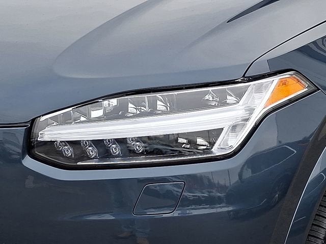 2025 Volvo XC90 Plus