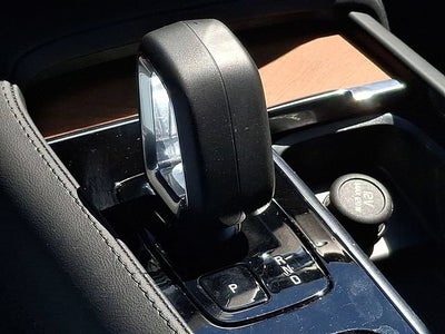 2025 Volvo XC90 Plus