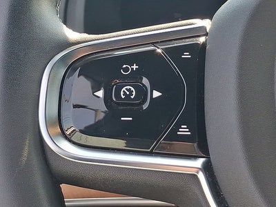 2024 Volvo XC90 Plus Bright Theme