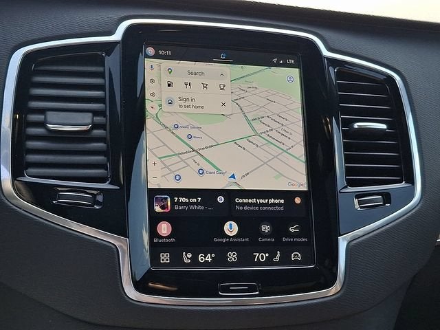 2024 Volvo XC90 Plus Bright Theme
