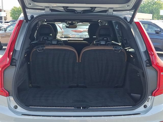2024 Volvo XC90 Plus Bright Theme