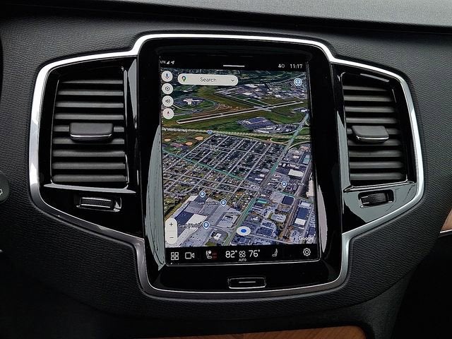 2024 Volvo XC90 Plus Bright Theme