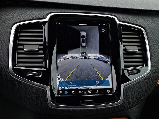2024 Volvo XC90 Plus Bright Theme