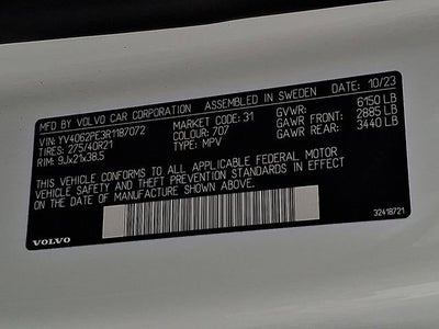 2024 Volvo XC90 Plus Bright Theme