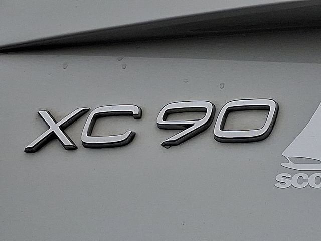 2024 Volvo XC90 Plus Bright Theme