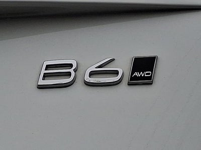 2024 Volvo XC90 Plus Bright Theme