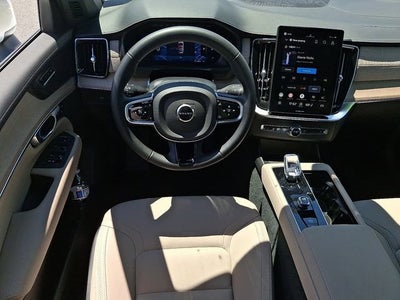 2026 Volvo XC90 Plus