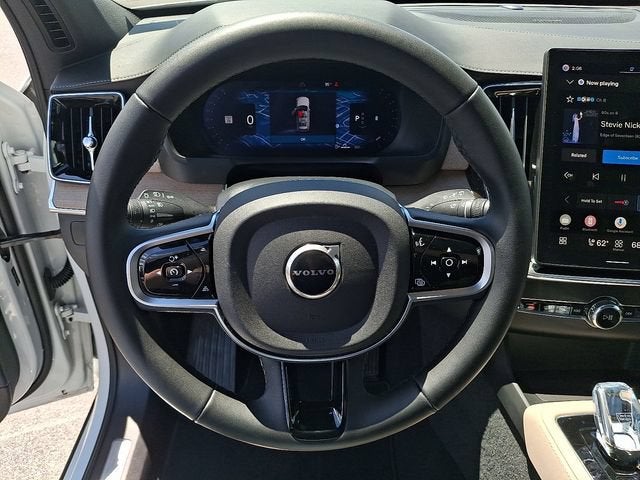 2026 Volvo XC90 Plus