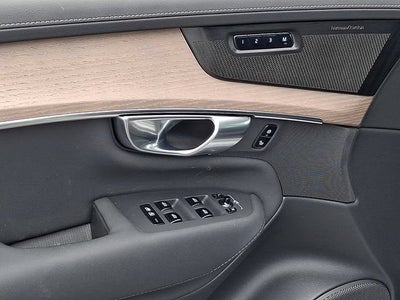2026 Volvo XC90 Plus