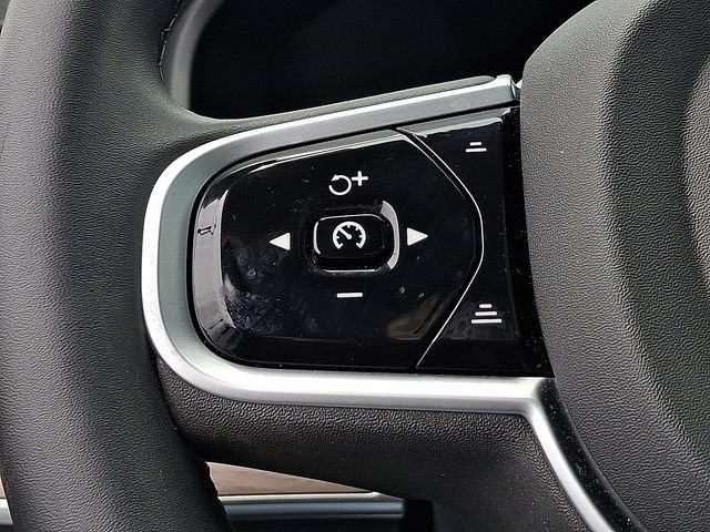 2026 Volvo XC90 Plus
