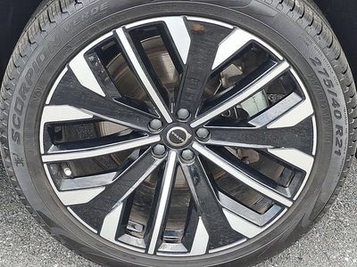2026 Volvo XC90 Plus