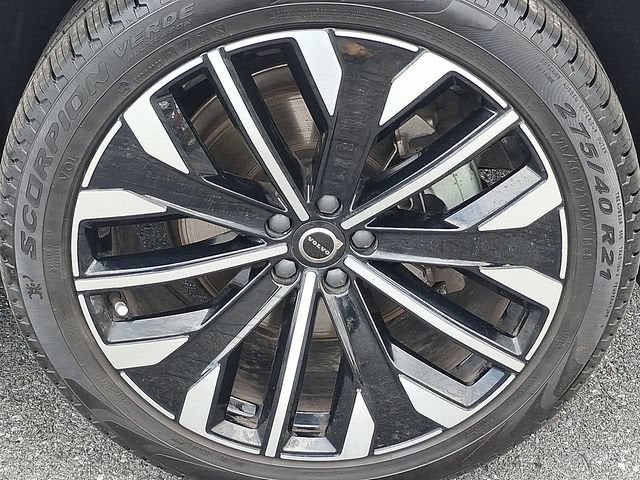 2026 Volvo XC90 Plus