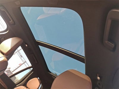 2024 Volvo XC90 Plus Bright Theme