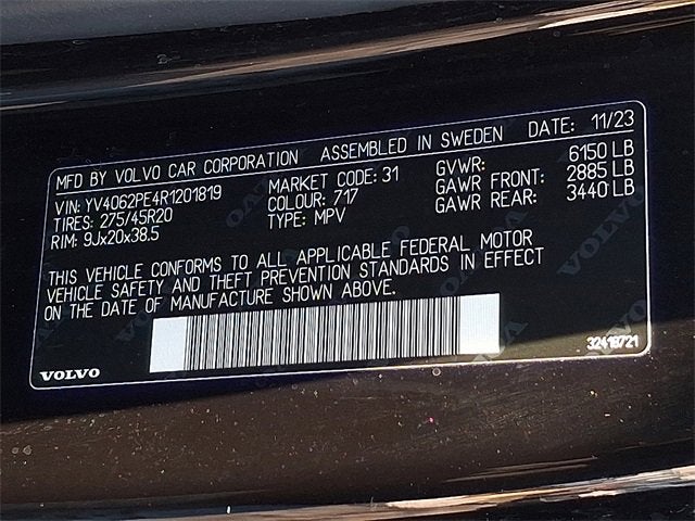 2024 Volvo XC90 Plus Bright Theme