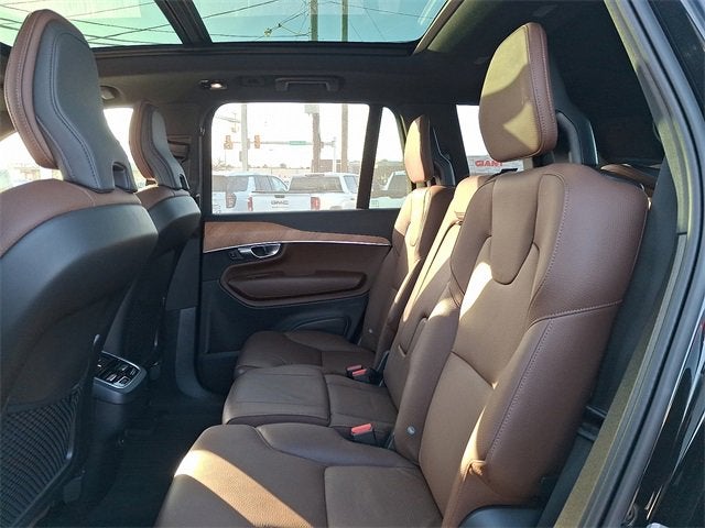2024 Volvo XC90 Plus Bright Theme