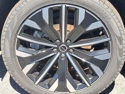 2026 Volvo XC90 Plus
