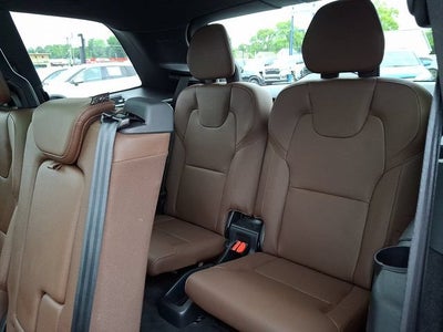 2024 Volvo XC90 Plus Bright Theme