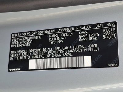 2024 Volvo XC90 Plus Bright Theme