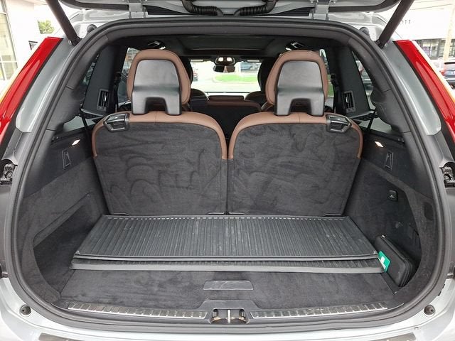 2024 Volvo XC90 Plus Bright Theme