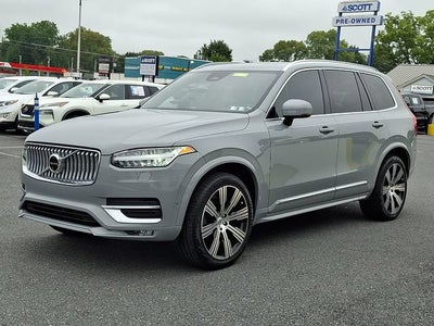 2024 Volvo XC90 Plus Bright Theme