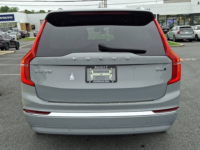 2024 Volvo XC90 Plus Bright Theme