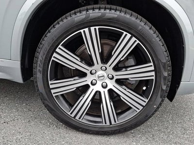 2024 Volvo XC90 Plus Bright Theme