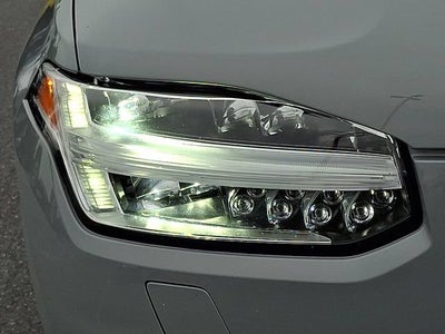 2024 Volvo XC90 Plus Bright Theme