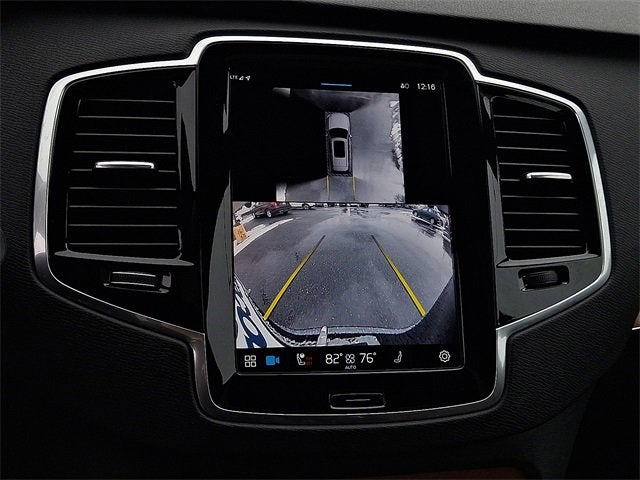 2024 Volvo XC90 Plus Bright Theme