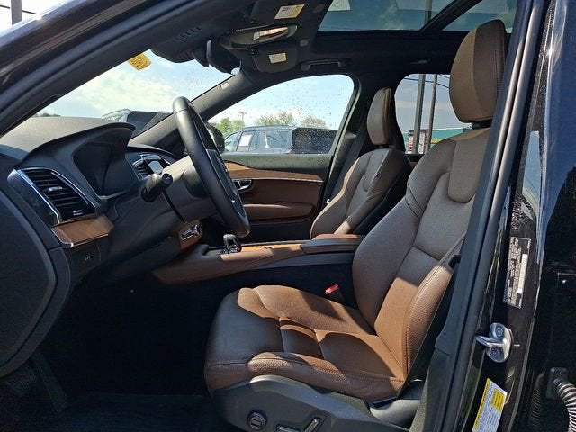 2025 Volvo XC90 Plus