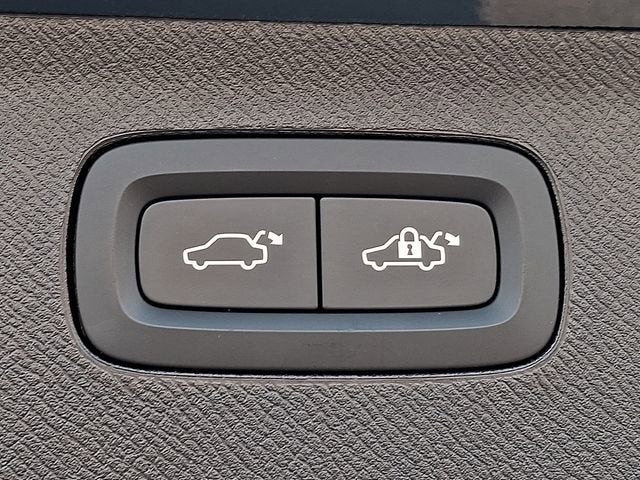 2025 Volvo XC90 Ultra