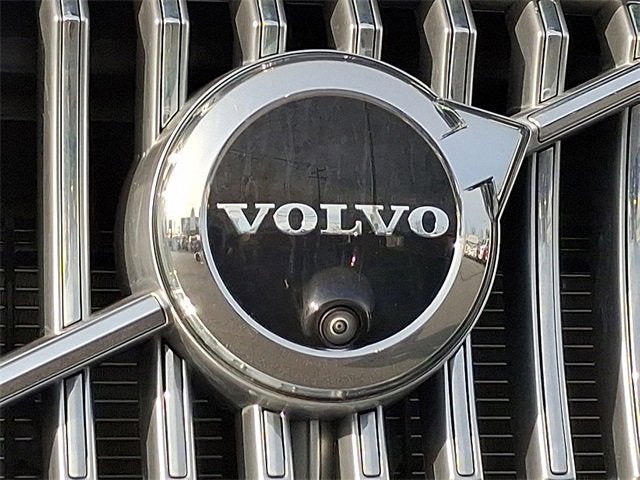 2024 Volvo XC90 Ultimate Bright Theme