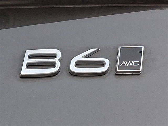 2024 Volvo XC90 Ultimate Bright Theme