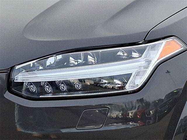 2024 Volvo XC90 Ultimate Bright Theme