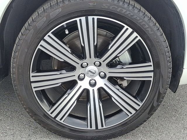 2025 Volvo XC90 Ultra