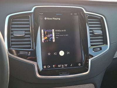 2024 Volvo XC90 Ultimate Bright Theme