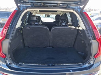 2024 Volvo XC90 Ultimate Bright Theme