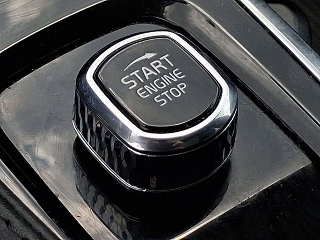 2023 Volvo XC90 Plus