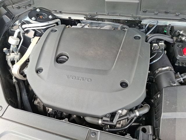2023 Volvo XC90 Plus