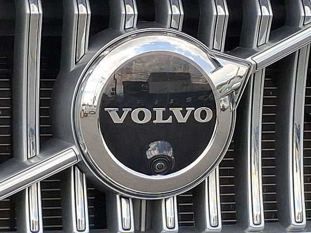2023 Volvo XC90 Plus