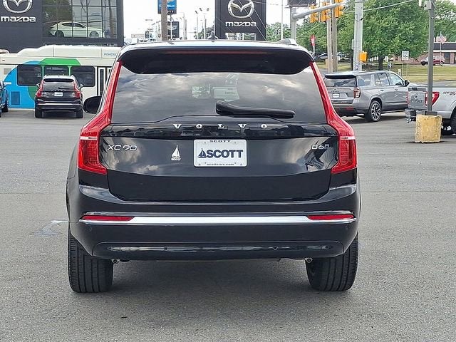 2023 Volvo XC90 Plus