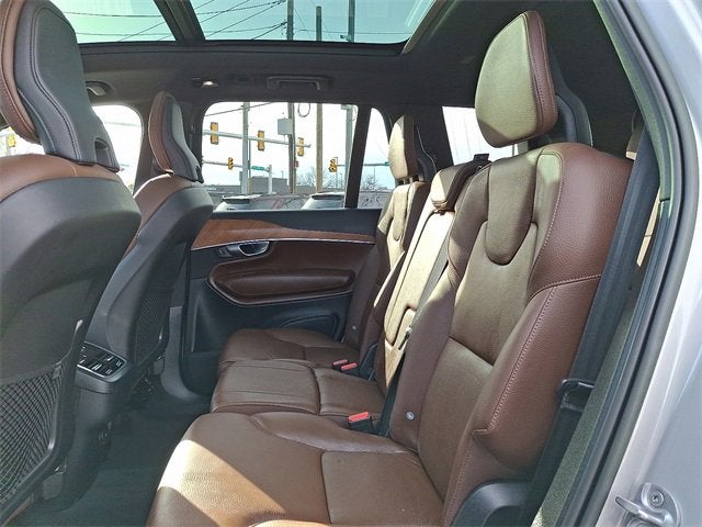 2023 Volvo XC90 Plus