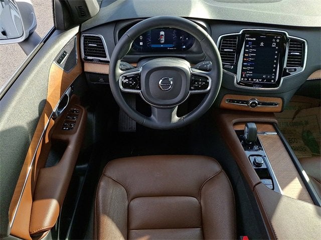 2023 Volvo XC90 Plus