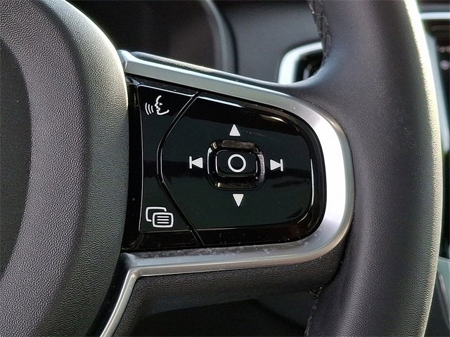 2023 Volvo XC90 Plus