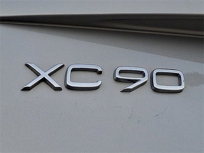 2023 Volvo XC90 Plus