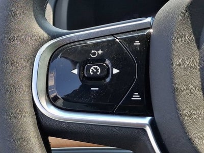 2023 Volvo XC90 Plus