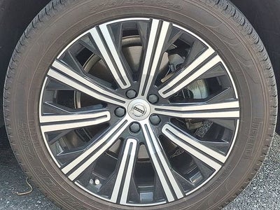 2023 Volvo XC90 Plus
