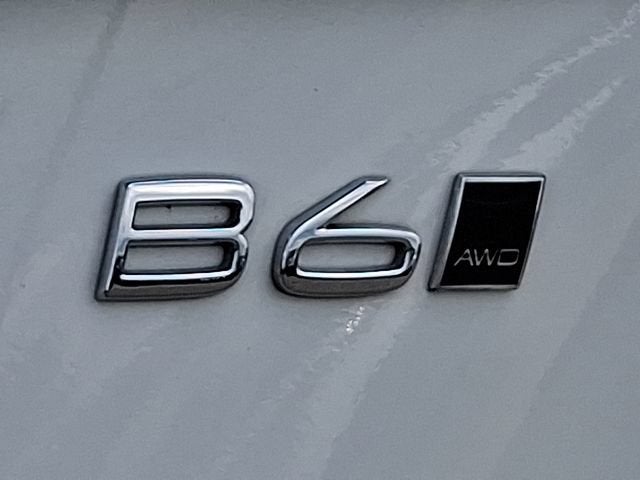 2023 Volvo XC90 Plus