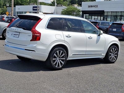 2023 Volvo XC90 Plus