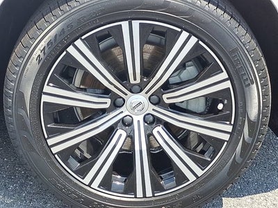 2023 Volvo XC90 Plus