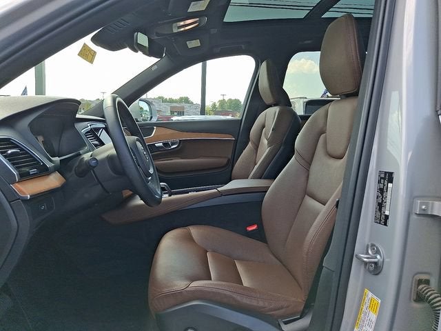 2023 Volvo XC90 Plus